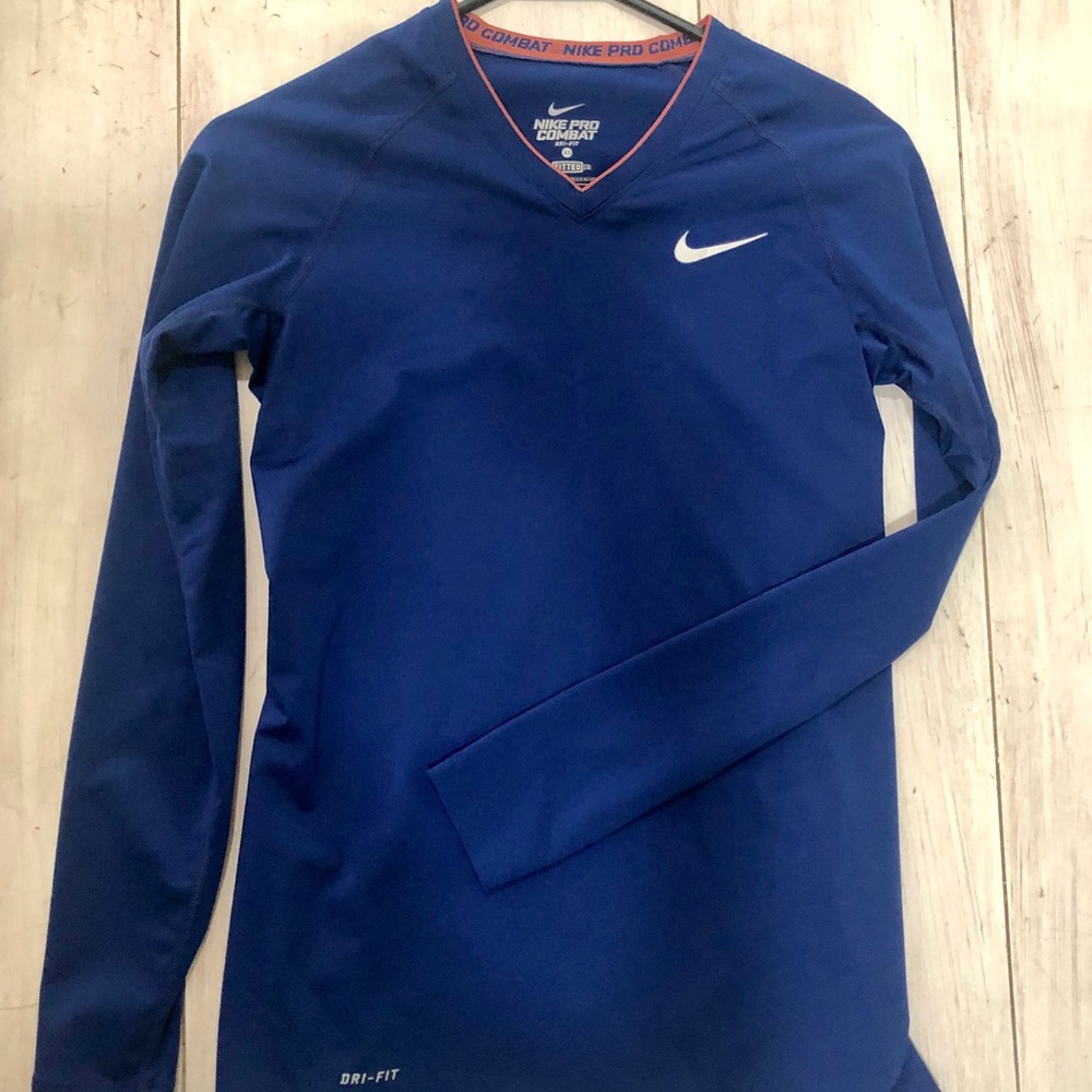 Nike dry fit top